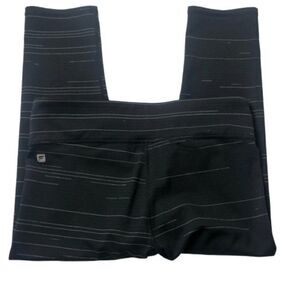 FABLETICS Black Cropped Capri Athletic Leggings